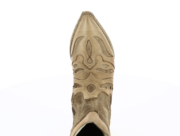 Fauzian Jeunesse 3815-236 Vacc/Rov. SADDALE